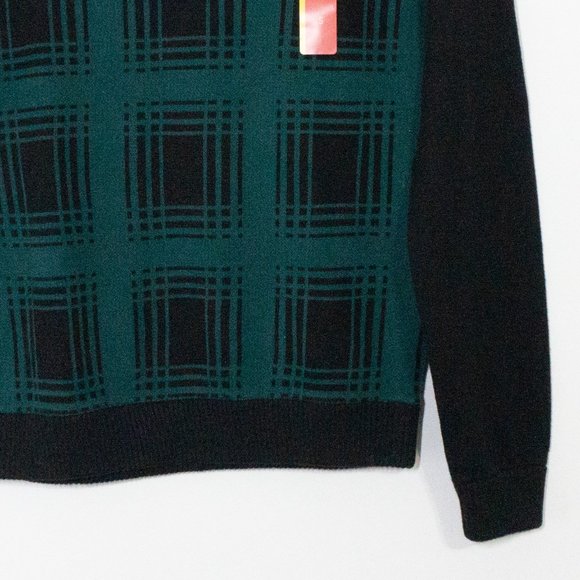 ✨3/$25✨NWT Mossimo Supply Co. Black/Green Sweater - S - Picture 3 of 5